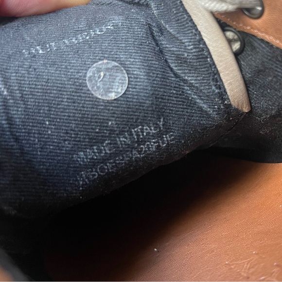 Burberry Low Top Leather Sneakers - Picture 10 of 16